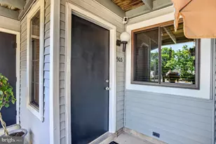 903 Berwyck Ct, Sicklerville, NJ 08081 - Photo 2