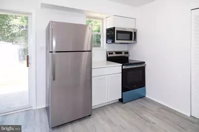 70 Highland Avenue, Sicklerville, NJ 08081 - Photo 8