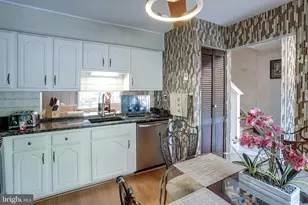 1089 Corbridge Ct, Voorhees, NJ 08043 - Photo 10