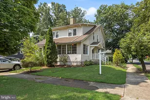 7 Lake Shore Dr, Collingswood, NJ 08108 - Photo 2