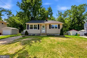 36 Timber Dr, Barrington, NJ 08007 - Photo 1