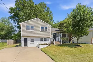 1912 Sussex Ave, Cherry Hill, NJ 08003 - Photo 2