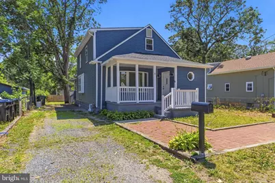 18 W 6th Avenue, Pine Hill, NJ 08021 - Photo 2
