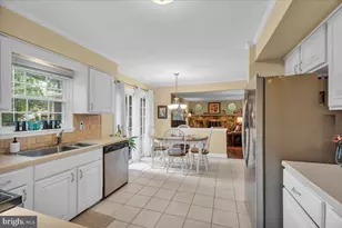 14 Washburne Ave, Berlin, NJ 08009 - Photo 6