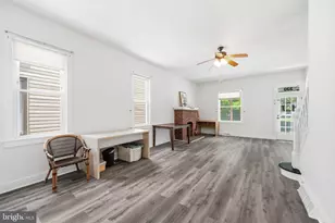 330 Somerset St, Gloucester City, NJ 08030 - Photo 18