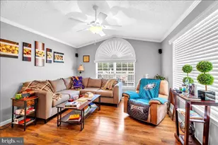 16 W Annapolis Dr, Sicklerville, NJ 08081 - Photo 8