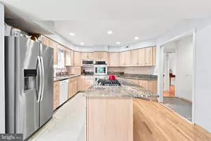 261 E Kings Hwy, Audubon, NJ 08106 - Photo 20
