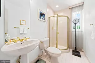 261 E Kings Hwy, Audubon, NJ 08106 - Photo 28