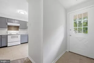217 Vista Ct, Sicklerville, NJ 08081 - Photo 6