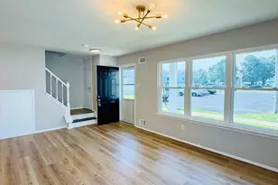 1 Logan Ct, Sicklerville, NJ 08081 - Photo 6