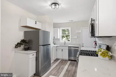 204 Middlesex Street, Gloucester City, NJ 08030 - Photo 12