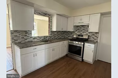 1606 Beechwood, Clementon, NJ 08021 - Photo 4