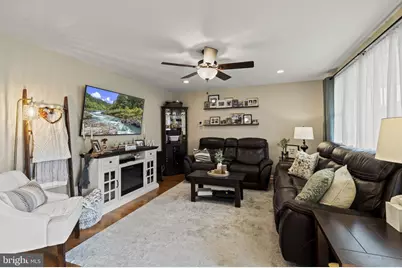 80 E Chestnut Avenue, Bellmawr, NJ 08031 - Photo 6
