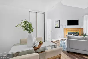 606 The Woods, Cherry Hill, NJ 08003 - Photo 8