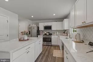 102 Ciseley Dr, Sicklerville, NJ 08081 - Photo 14