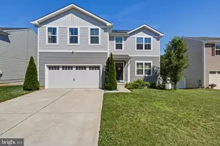 102 Ciseley Dr, Sicklerville, NJ 08081 - Photo 1