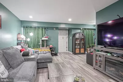 2205 Greenwood Drive, Lindenwold, NJ 08021 - Photo 10