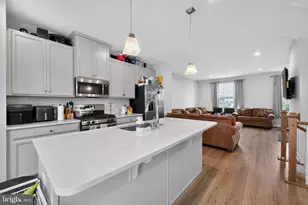109 Plaza Dr, Sicklerville, NJ 08081 - Photo 6