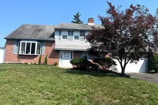 2 Thornhill Rd, Cherry Hill, NJ 08003 - Photo 1