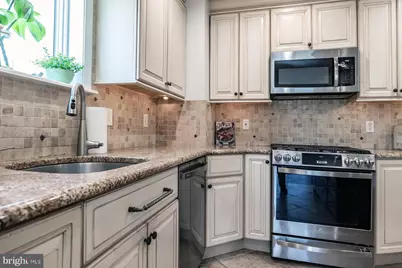121 E Stiles Avenue, Collingswood, NJ 08108 - Photo 22