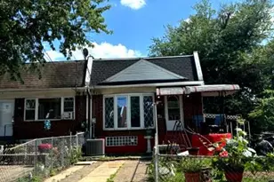 1103 Lake Shore Dr, Camden, NJ 08104 - Photo 10