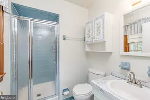 100 Kingsdale Ave, Cherry Hill, NJ 08003 - Photo 34