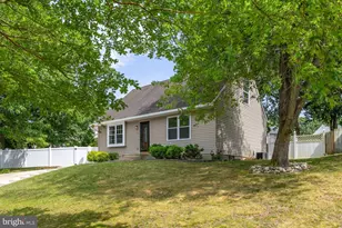 10 Prospect Ct, Sicklerville, NJ 08081 - Photo 1