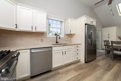 204 E Maiden Lane, Somerdale, NJ 08083 - Photo 12
