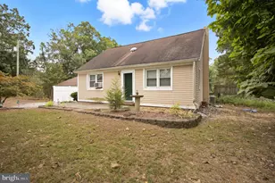 687 Jackson Rd, Waterford Township, NJ 08004 - Photo 2