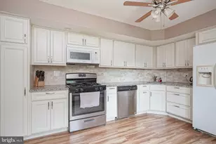 1098 Grandview Dr, Pine Hill, NJ 08021 - Photo 12