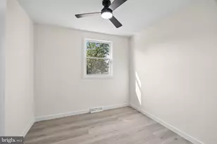 7 Stone River Rd, Clementon, NJ 08021 - Photo 18