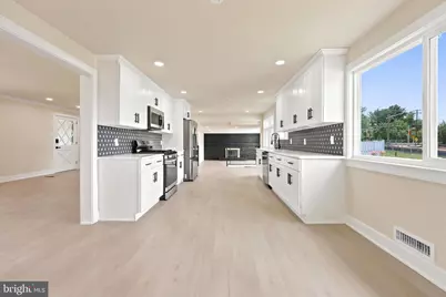 4 Bellows Lane, Cherry Hill, NJ 08002 - Photo 8