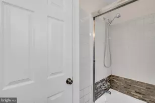 1095 Trent Rd, Camden, NJ 08104 - Photo 24