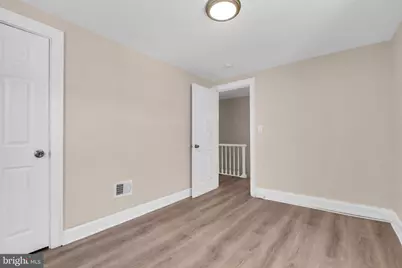 1095 Trent Road, Camden, NJ 08104 - Photo 18