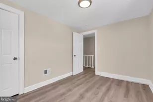 1095 Trent Rd, Camden, NJ 08104 - Photo 18