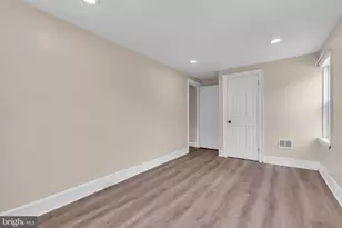 1095 Trent Rd, Camden, NJ 08104 - Photo 20
