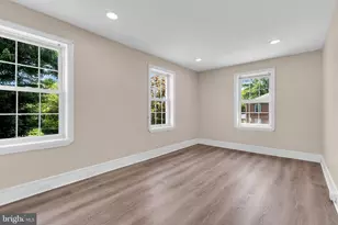 1095 Trent Rd, Camden, NJ 08104 - Photo 16