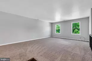 5 Harrington Ln, Sicklerville, NJ 08081 - Photo 4