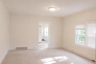 218 White Horse Ave, Clementon, NJ 08021 - Photo 4