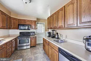 434 Flanders Rd, Bellmawr, NJ 08031 - Photo 2