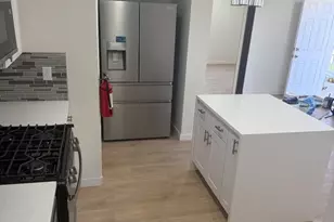 1404 Roanoke Rd, Camden, NJ 08104 - Photo 2