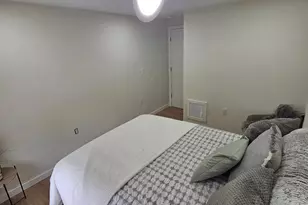 1404 Roanoke Rd, Camden, NJ 08104 - Photo 18