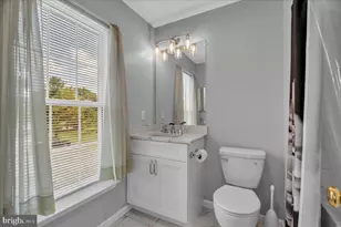 26 Bayhill Ct, Gloucester Township, NJ 08012 - Photo 12