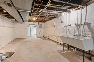 1097 Morton St, Camden, NJ 08104 - Photo 24