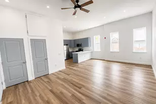 322 Vine St, Camden, NJ 08102 - Photo 2