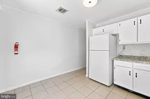 23 Memphis Ct, Sicklerville, NJ 08081 - Photo 4
