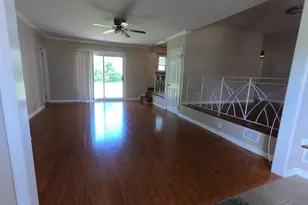 436 S Suffolk Dr, Cherry Hill, NJ 08002 - Photo 6