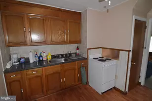 464 Center Ave, Runnemede, NJ 08078 - Photo 6