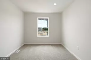 129 Gary Wy, Sicklerville, NJ 08081 - Photo 32