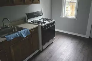 838 Romana Gonzalez St, Camden, NJ 08103 - Photo 6